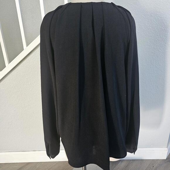 DKNY  Long-Sleeve Pleated Keyhole Black Blouse Women's Size XL - Picture 4 of 10